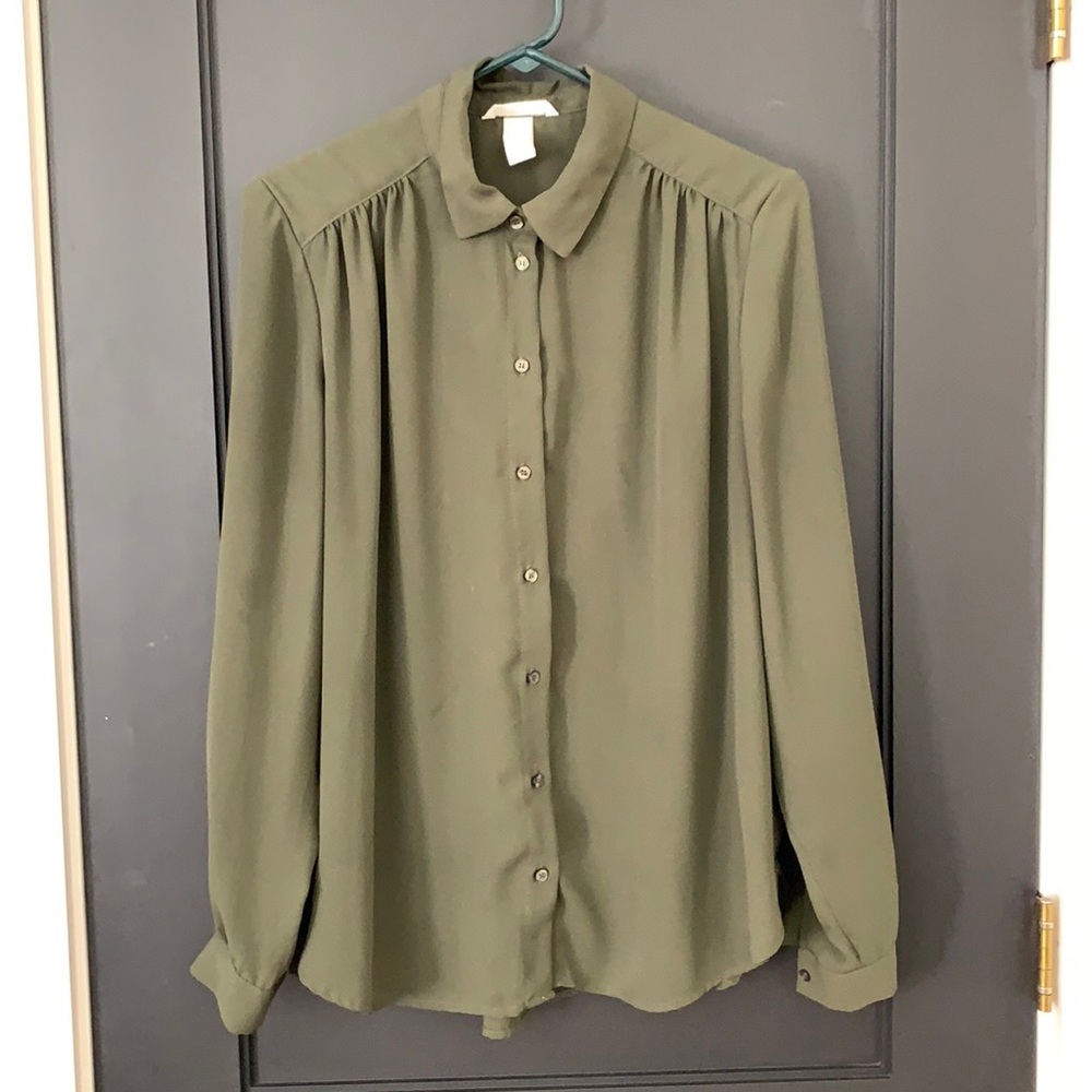 H&M button up